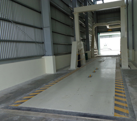 Bàn nâng thủy lực nâng xe container xe tải nhập liệu